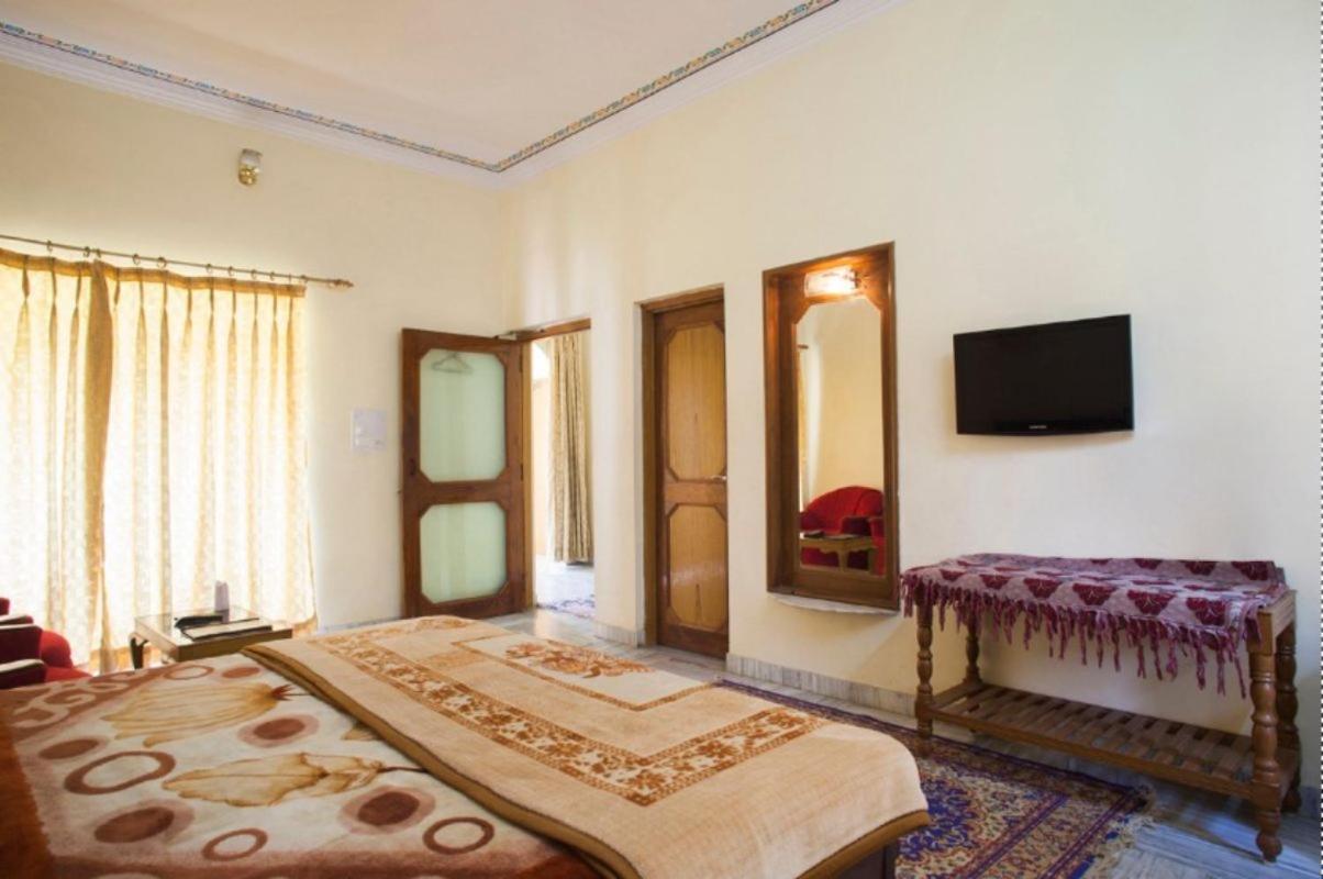 Hotel New Park Puskár Kültér fotó